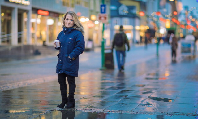 -Jeg setter opp en mur rundt meg selv